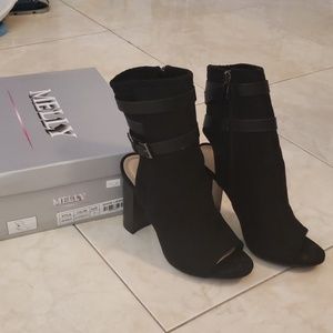 Melly short boots